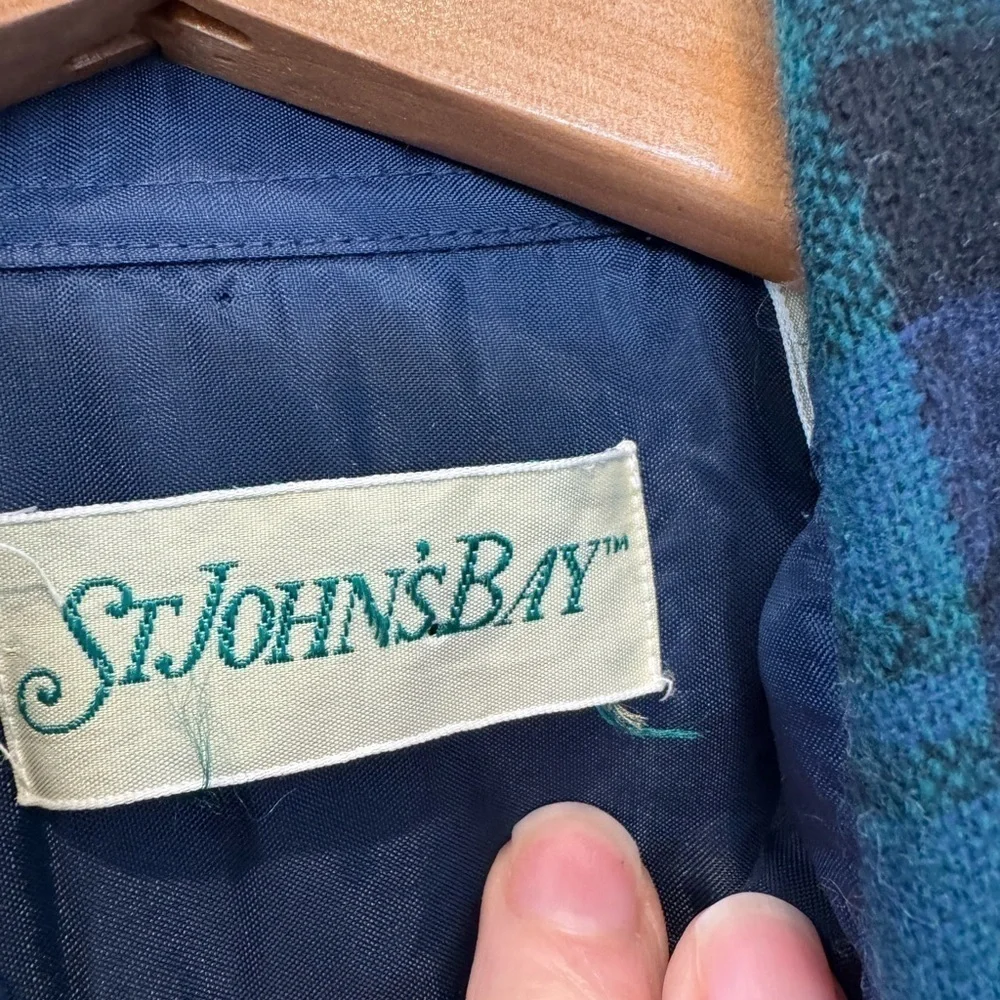 Vintage St. John's Bay Wool Black Watch Plaid Button Front Shirt / medium